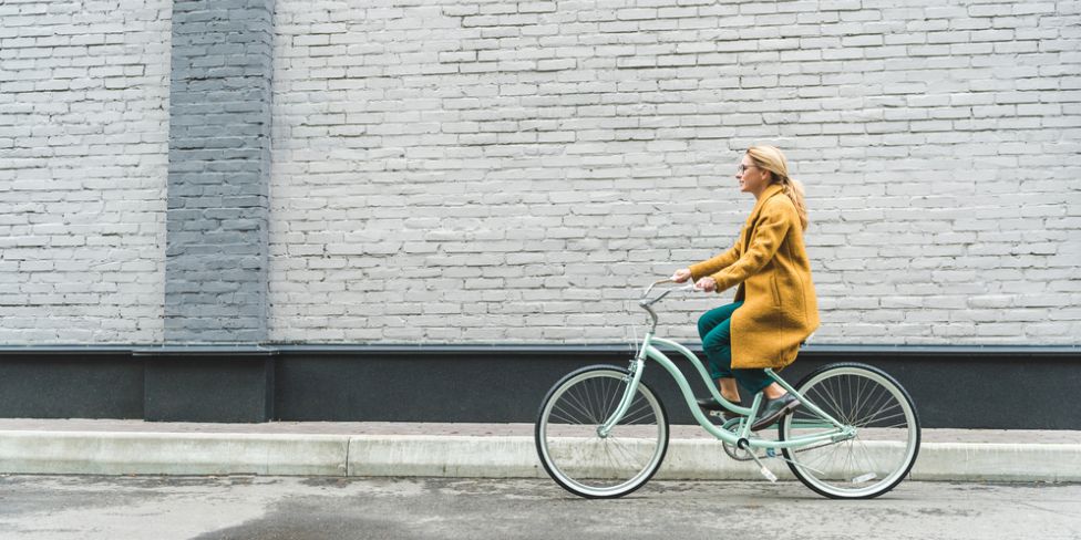 Два велосипеди за ціною електросамоката: які транспортні альтернативи шукають українці до весни