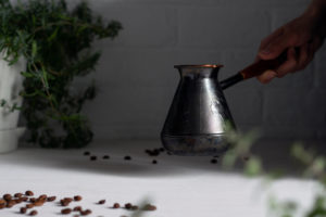 Як приготувати каву без електрики? Турка | Блог OLX