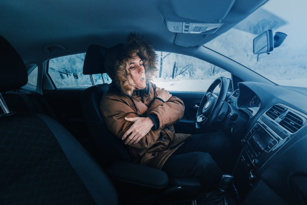 Як зігрітися в автомобілі взимку | Блог OLX