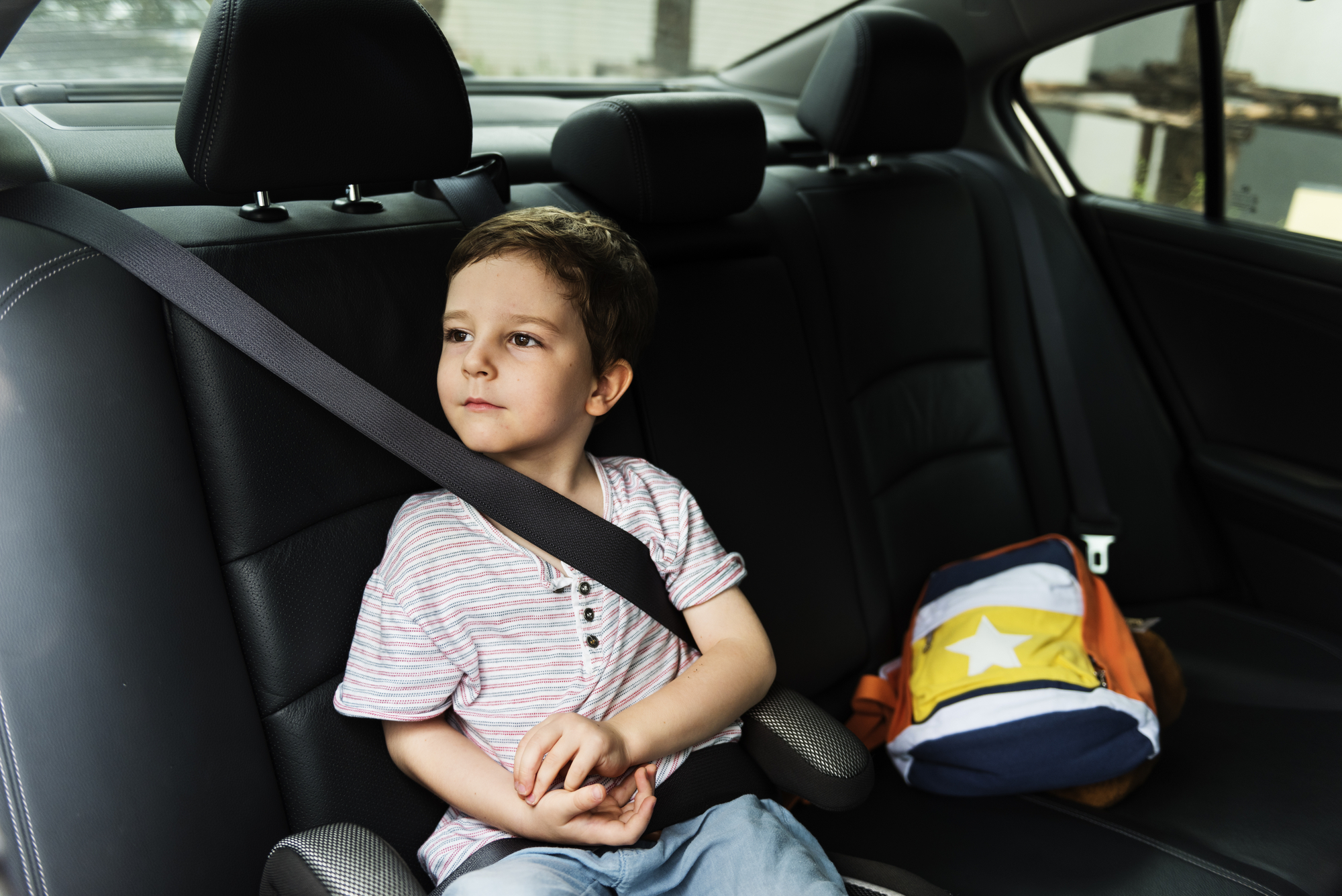 Бустер для автомобіля: що це та чим відрізняється від дитячого автокрісла | Блог OLX