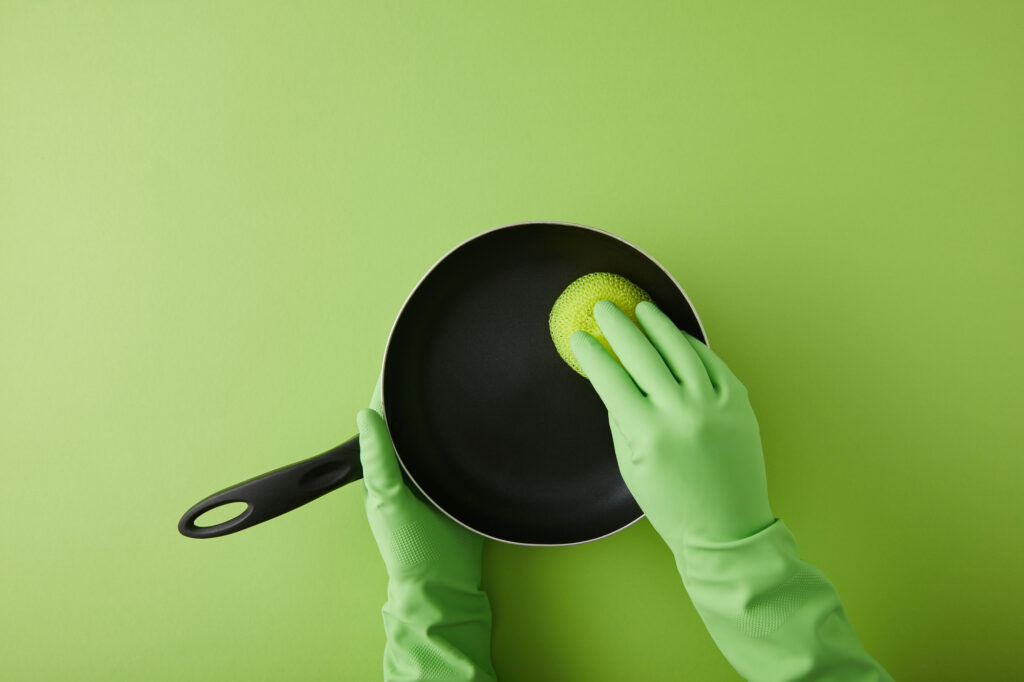 Як почистити сковороду й не зіпсувати її? | Блог OLX